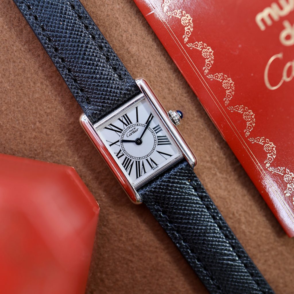 Cartier Tank Must 'Opaline'