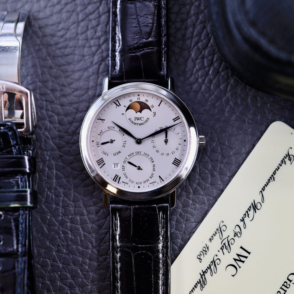 IWC Romana Ewiger Kalender ref IW2050-007 (D+P IWC)