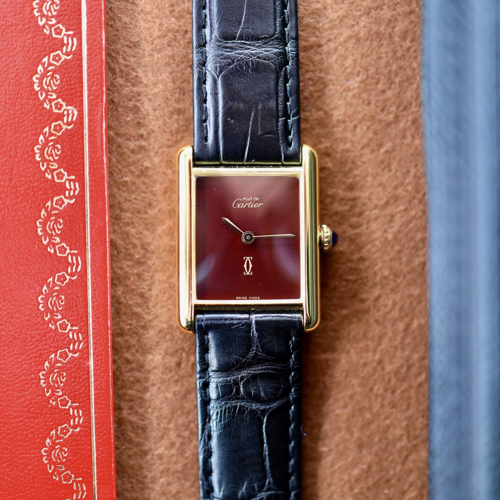 Cartier Tank Must 'Large' (includes Cartier papers from 1984)
