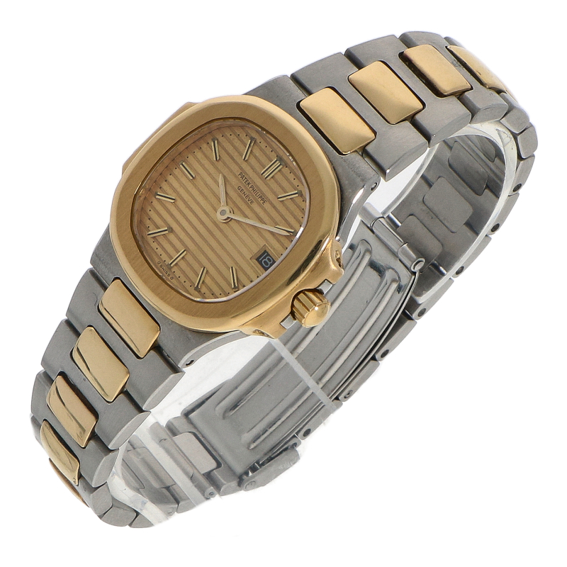 Patek Philippe Nautilus 4700_3