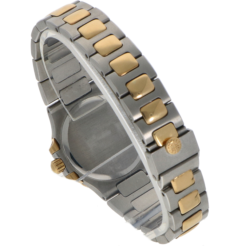 Patek Philippe Nautilus 4700_4