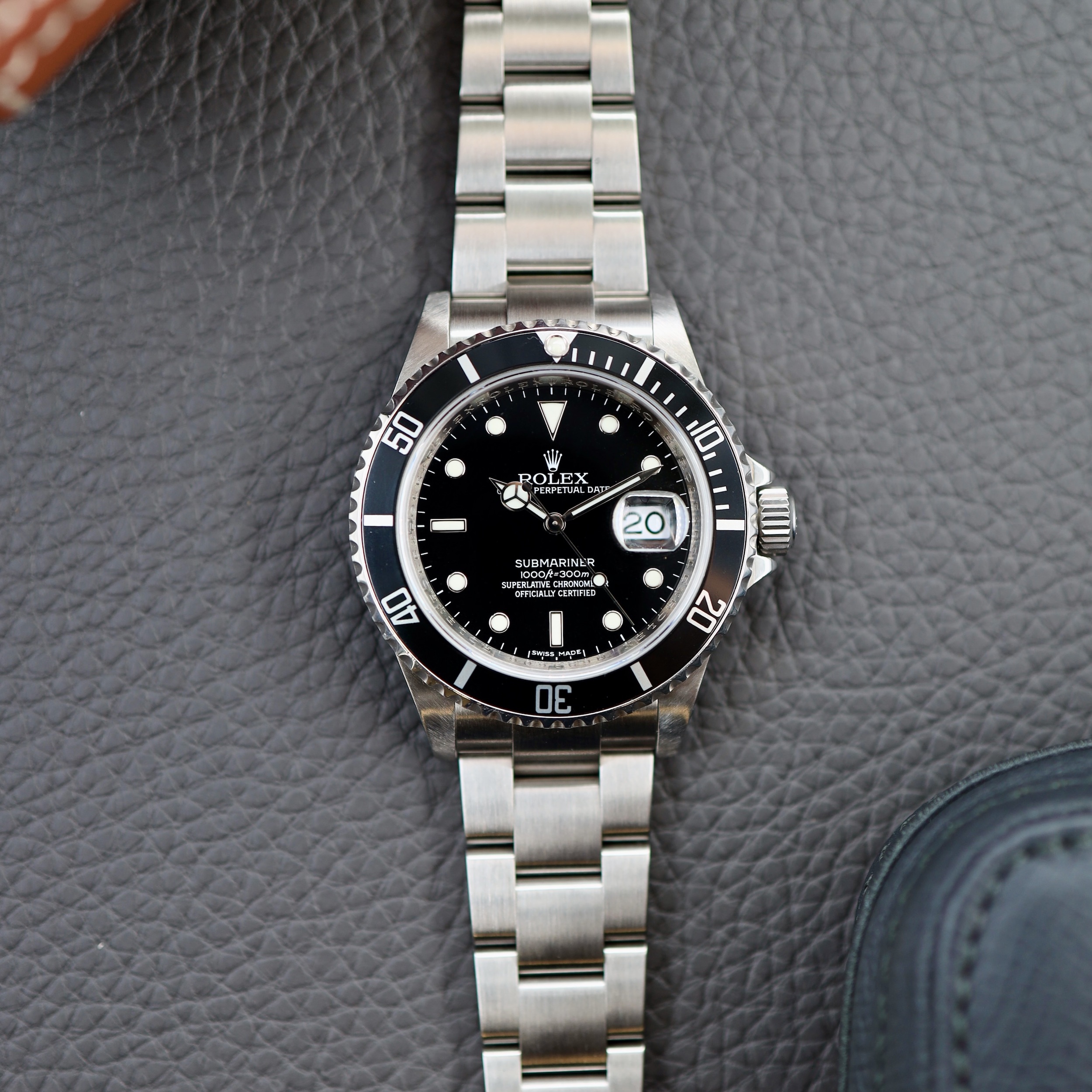 392A9515