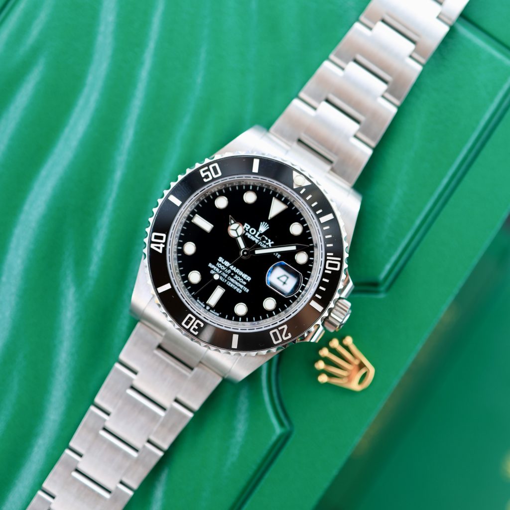 Rolex Submariner Ref. 126610LN (D+P 2022)